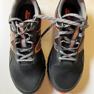 New Balance Men's 410 V8 X-Wide Trail Running Shoe